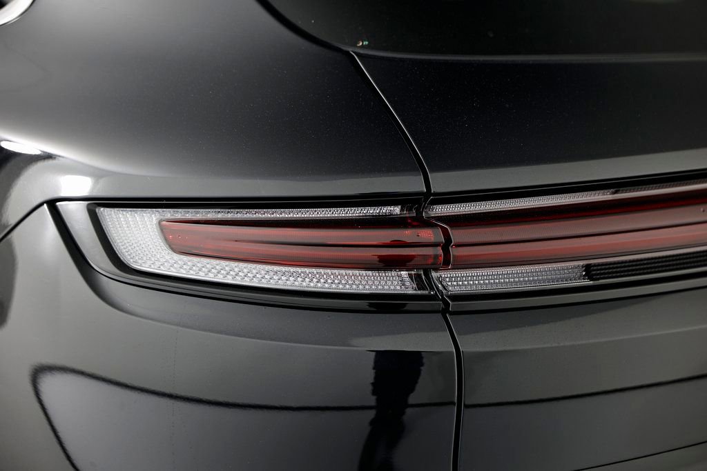 Certified 2024 Porsche Cayenne AWD/4WD image 14