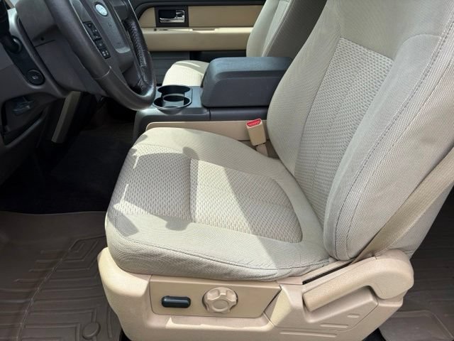Used 2014 Ford F150 XLT w/ Equipment Group 302A Luxury AWD/4WD image 10