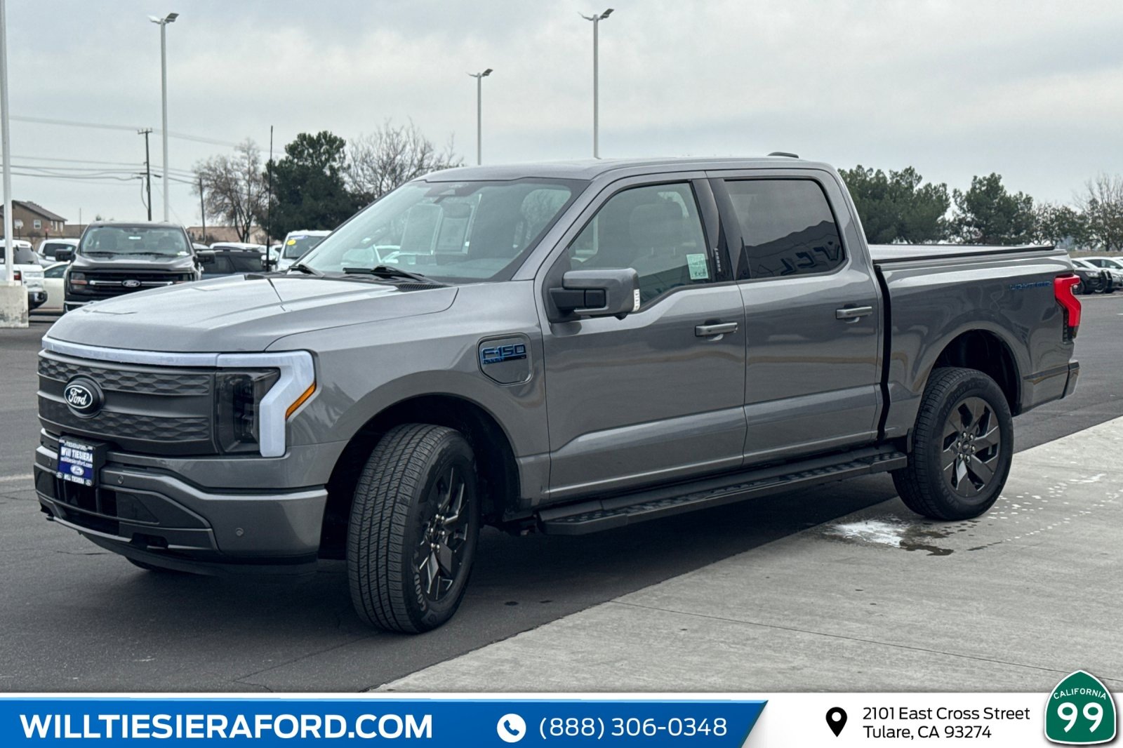 Used 2025 Ford F150 Lightning Lariat image 6