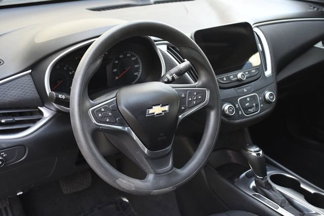 Used 2019 Chevrolet Malibu LS image 20