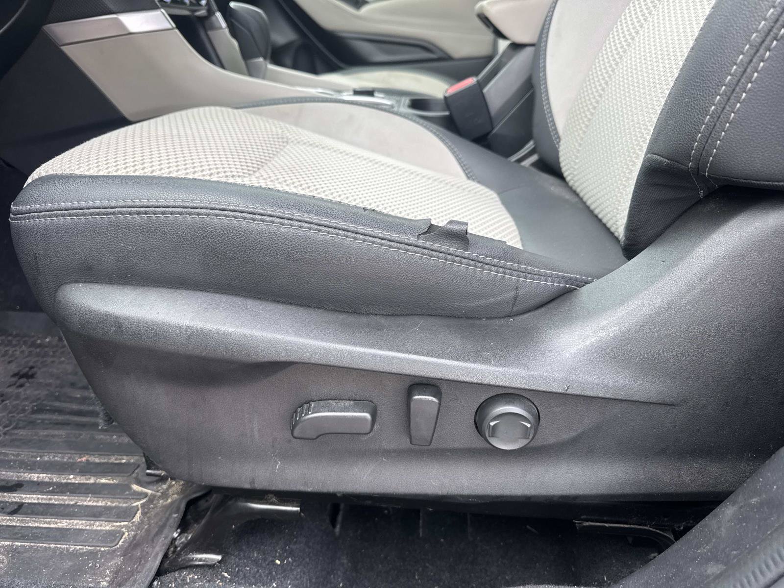 Used 2019 Subaru Forester Premium AWD/4WD image 16