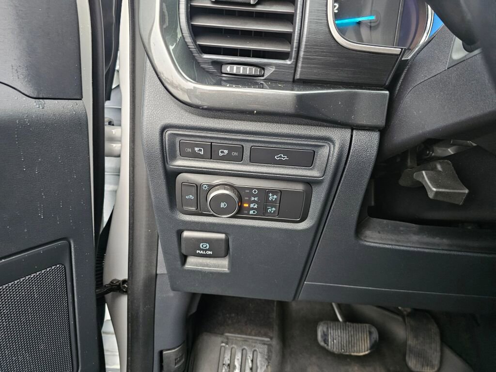 Used 2021 Ford F150 XLT w/ Equipment Group 302A High image 20