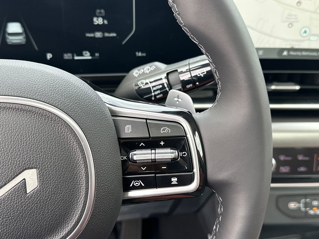 New 2026 Kia Carnival SX w/ SX Dark Edition Package FWD image 27