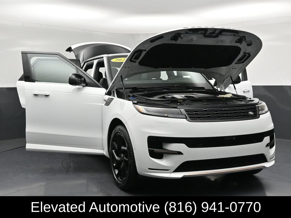 Used 2024 Land Rover Range Rover Sport Dynamic SE AWD/4WD image 39