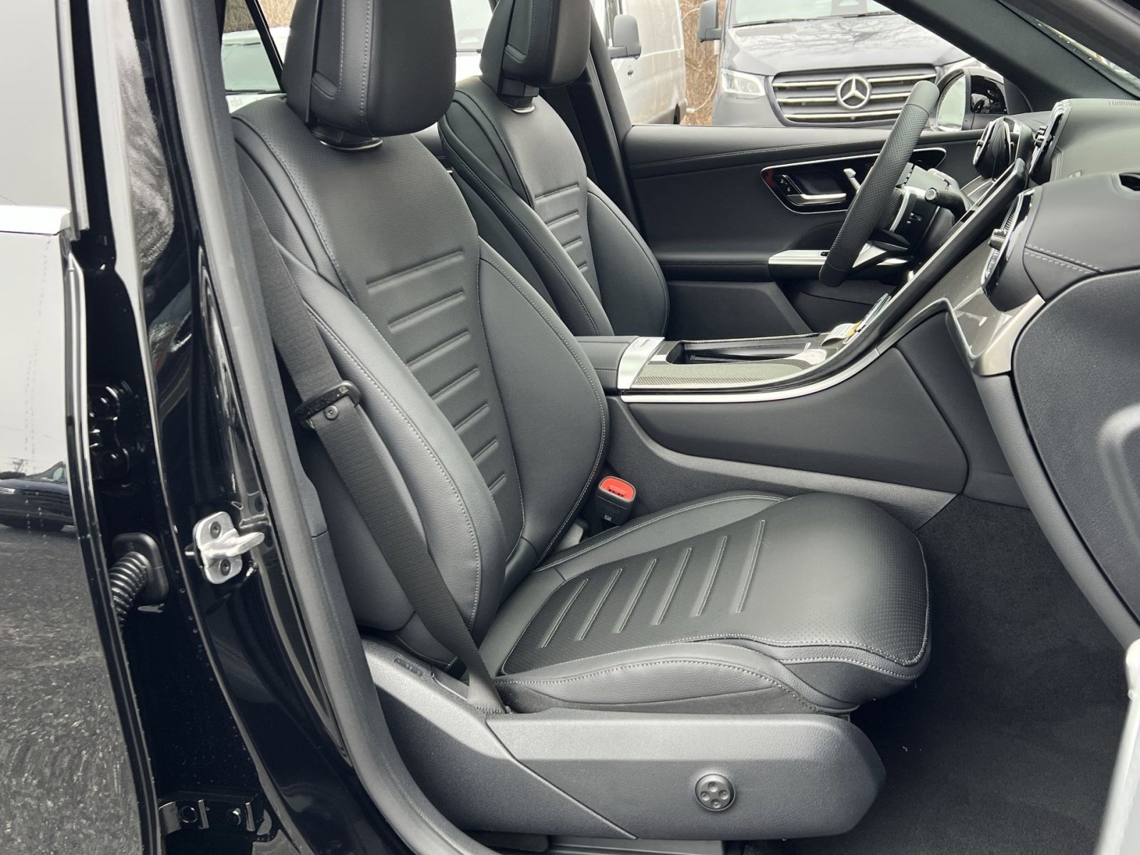 New 2026 Mercedes-Benz GLC 300 4MATIC image 26