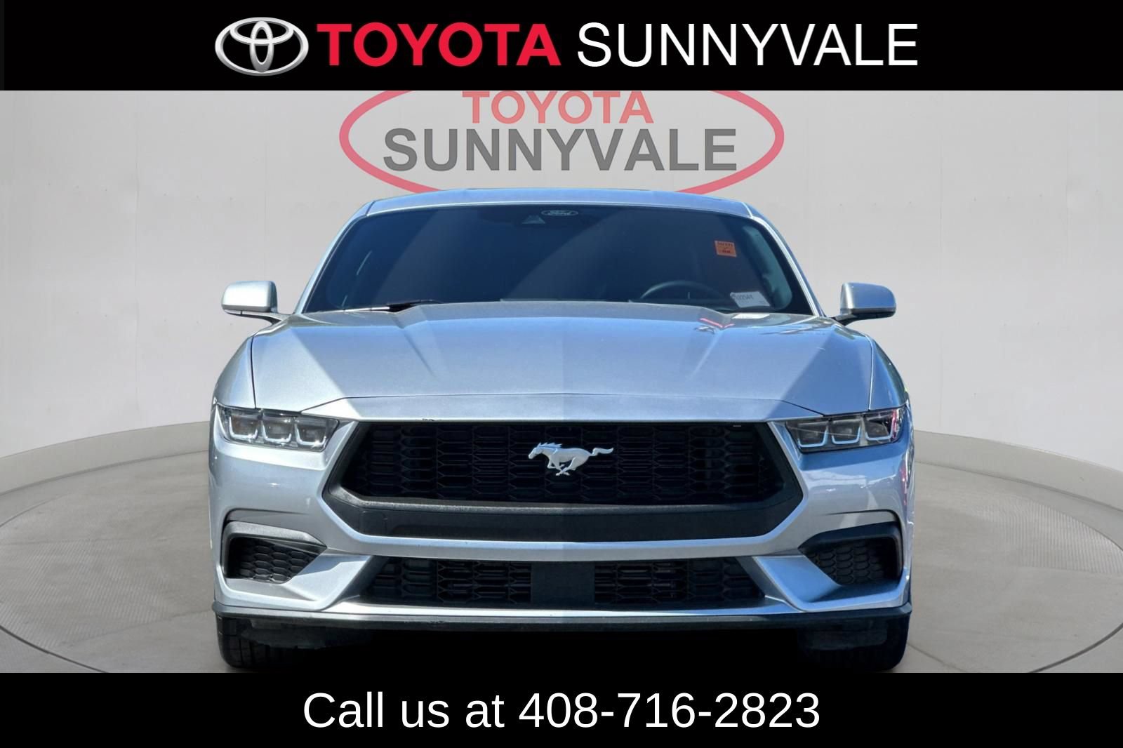 Used 2024 Ford Mustang Coupe RWD image 11