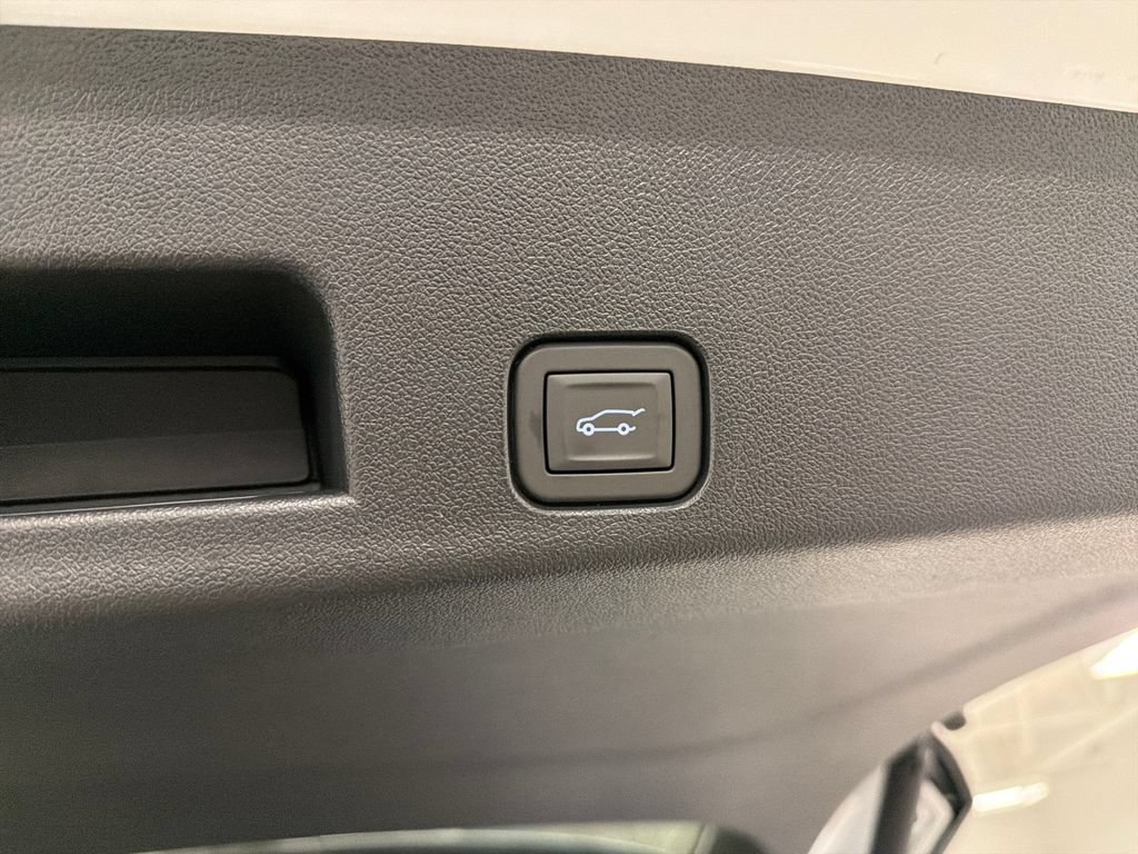 New 2027 Buick Enclave Preferred w/ Power Package AWD/4WD image 18