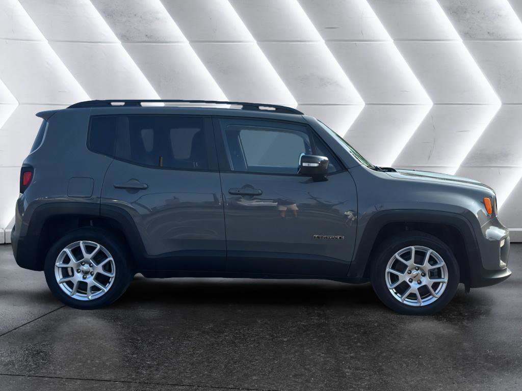 Used 2020 Jeep Renegade Latitude FWD image 8
