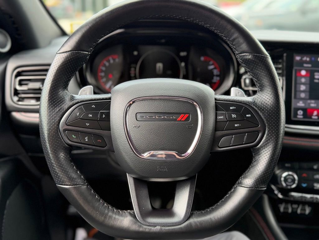 Used 2025 Dodge Durango GT AWD/4WD image 11