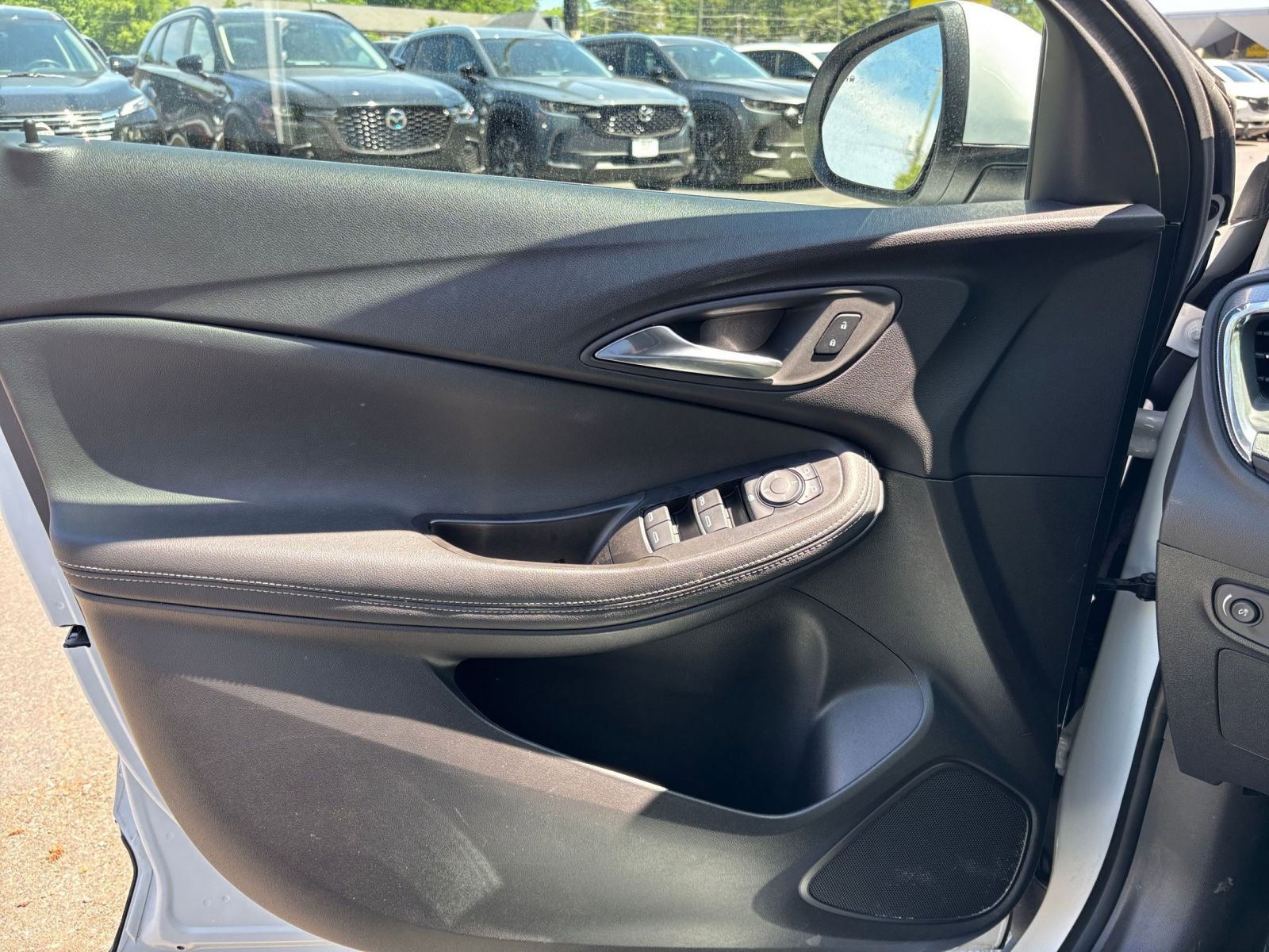 Used 2025 Buick Encore GX Preferred FWD image 18