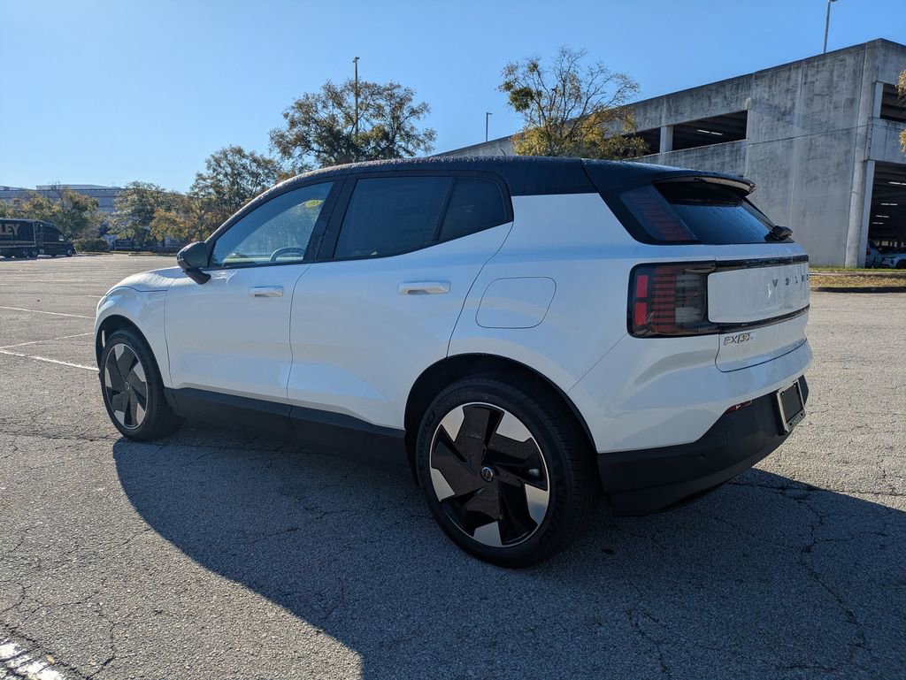 New 2026 Volvo EX30 Plus w/ Protection Package Premier image 3