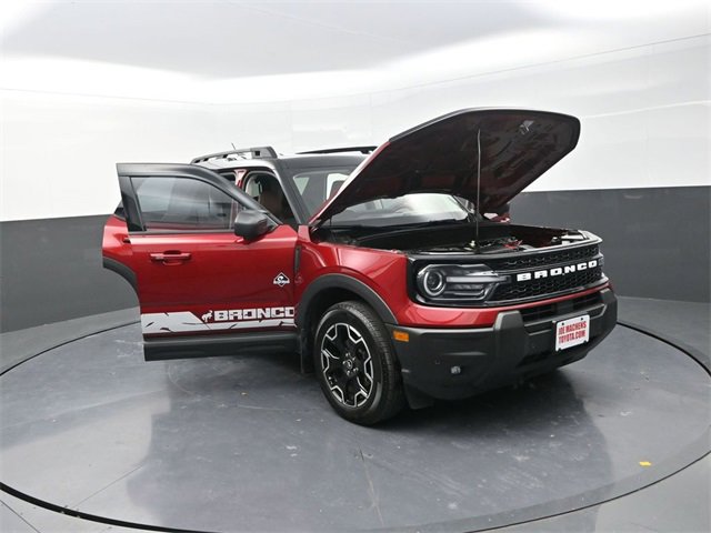 Used 2025 Ford Bronco Sport Outer Banks w/ Outer Banks Tech Package+ image 35