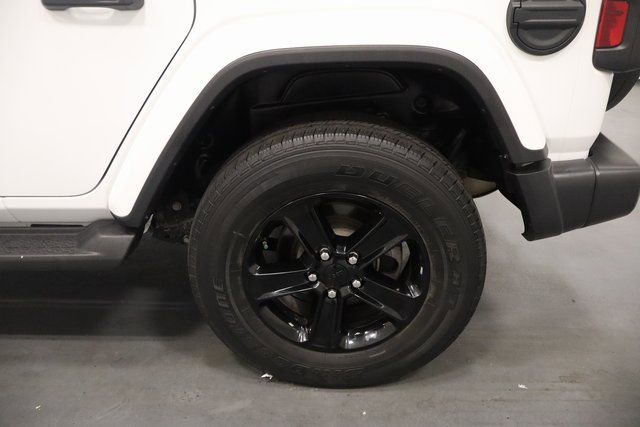 Used 2020 Jeep Wrangler Unlimited Sahara image 24