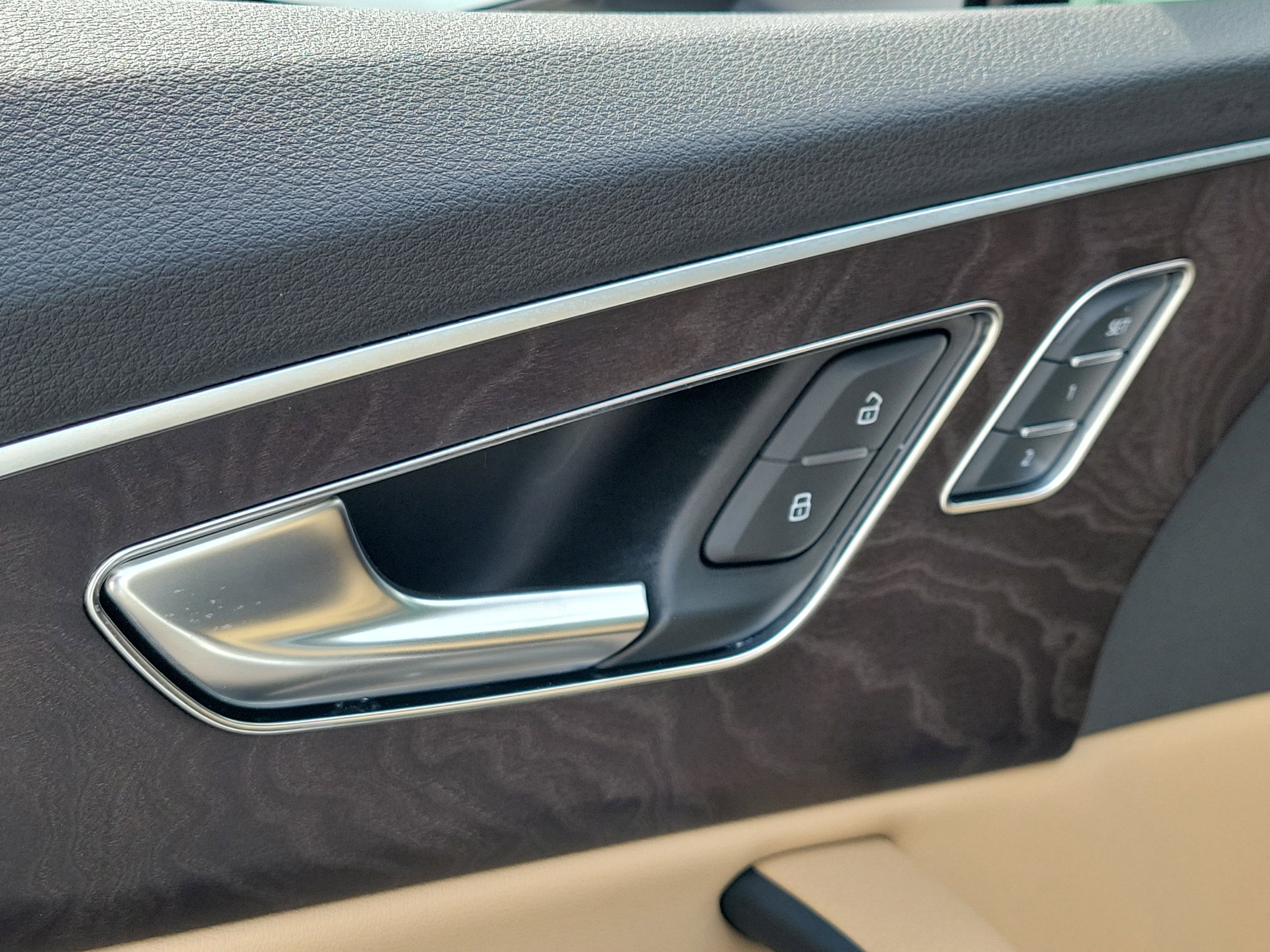 Used 2020 Audi Q7 3.0T Premium Plus image 21