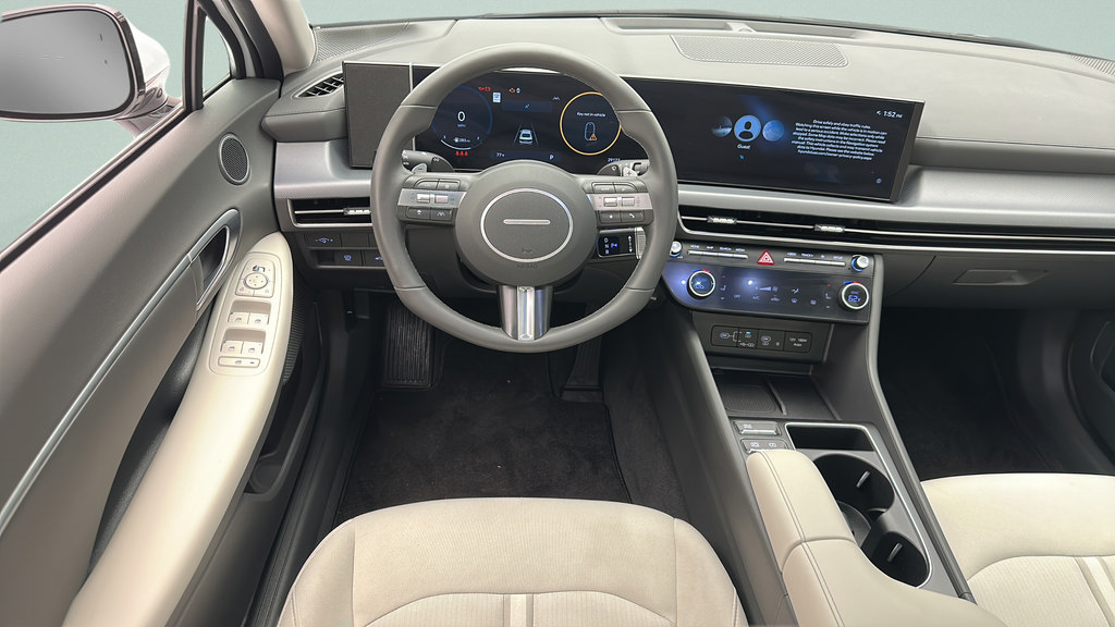 Used 2024 Hyundai Sonata SEL w/ Convenience Package FWD image 12