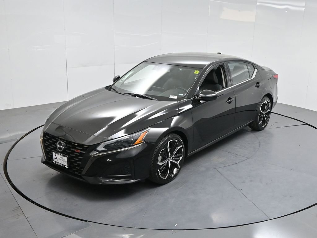Used 2023 Nissan Altima 2.5 SR image 41