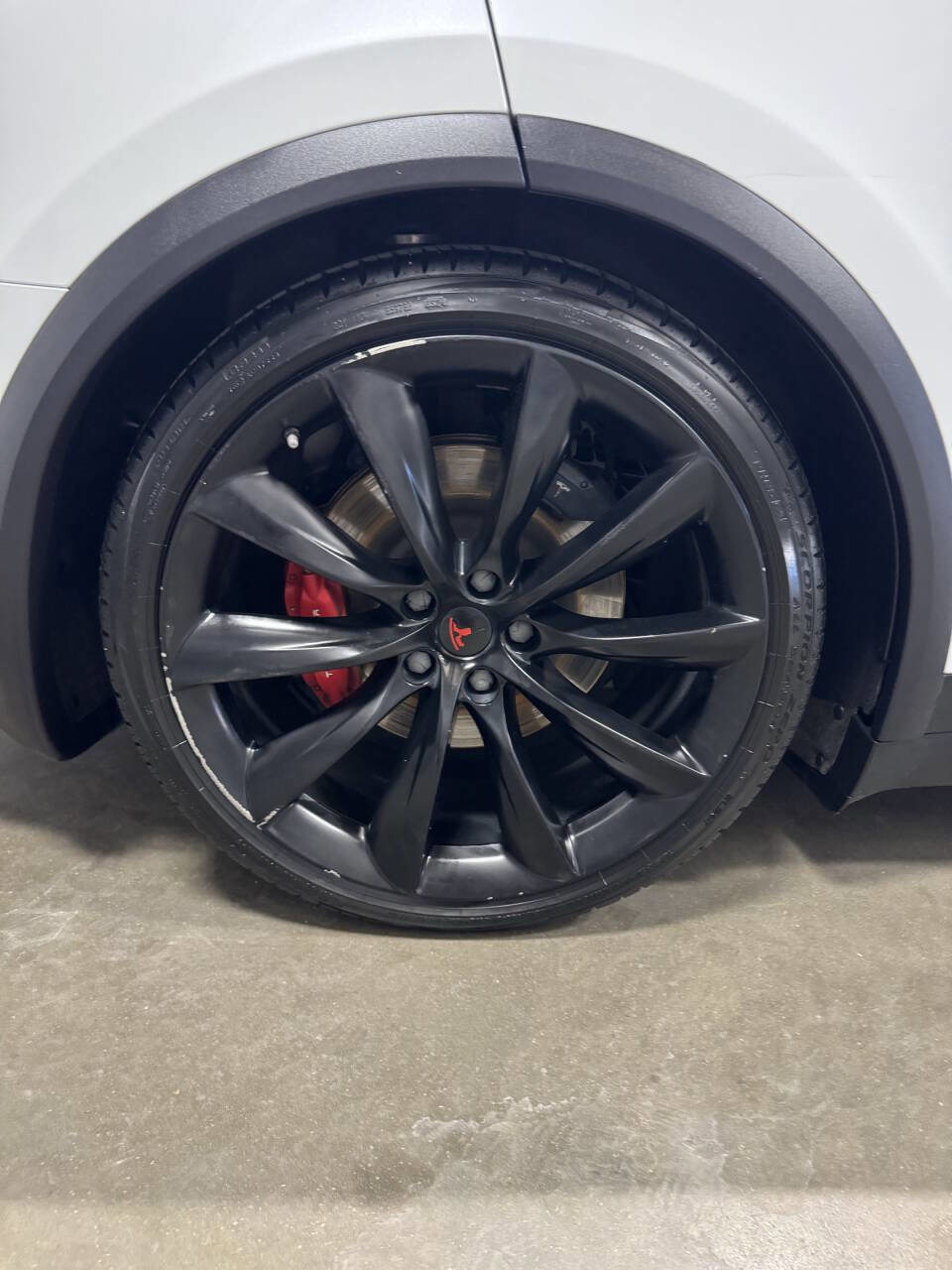 Used 2019 Tesla Model X Performance image 17