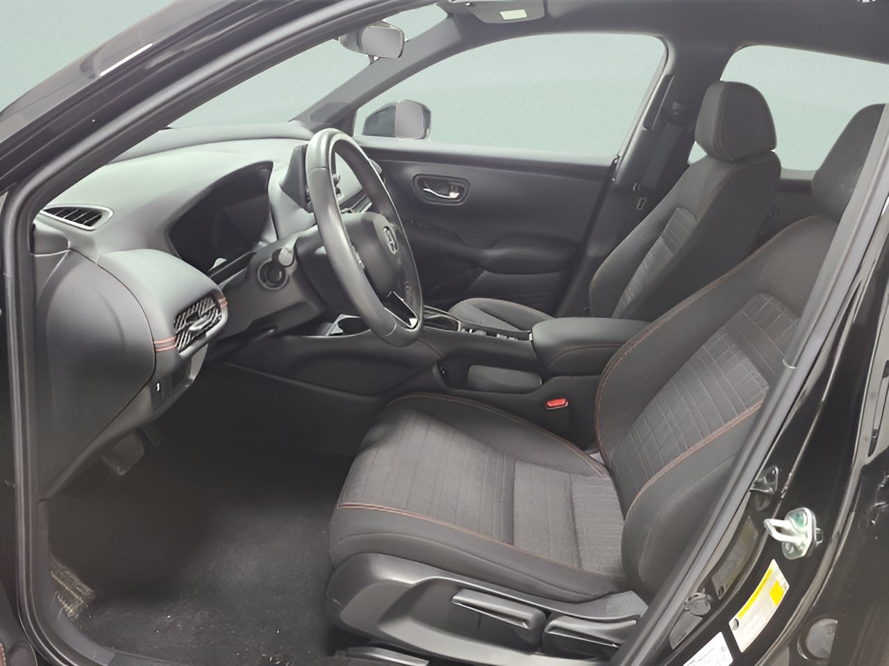 Certified 2024 Honda HR-V Sport image 17