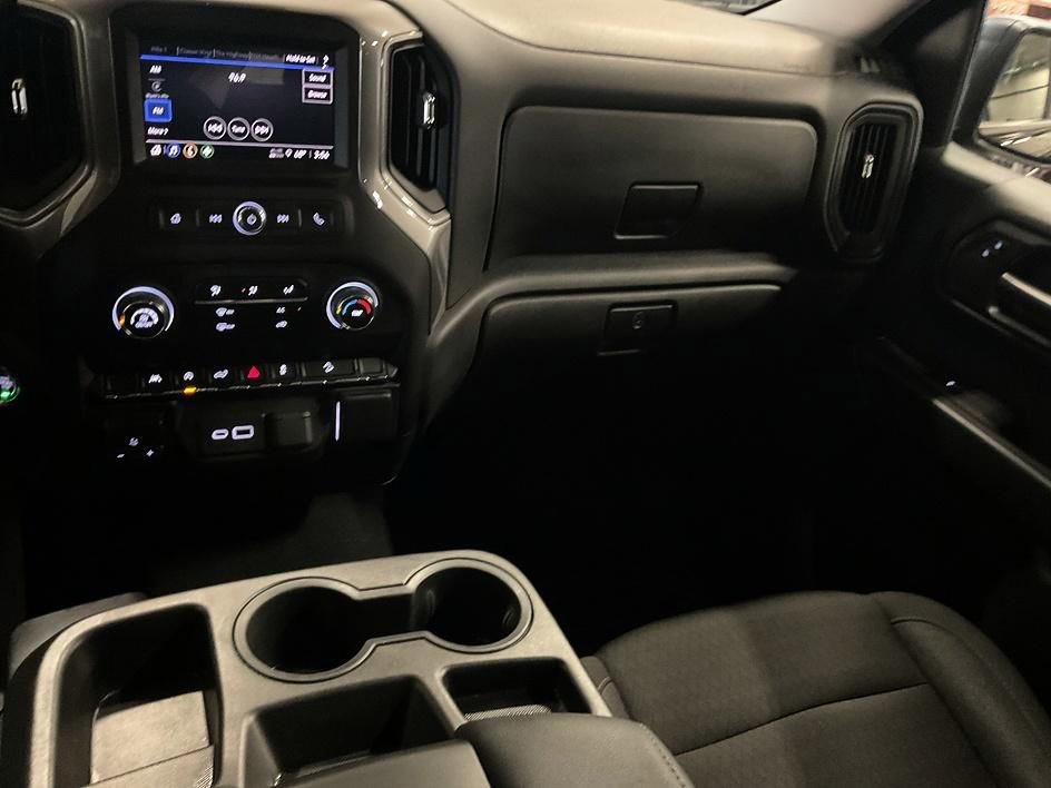 Used 2023 Chevrolet Silverado 1500 Custom Trail Boss image 5