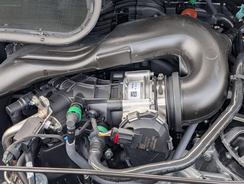 New 2026 Ford Transit 250 148 Medium Roof w/ Load Area Protection Package image 28