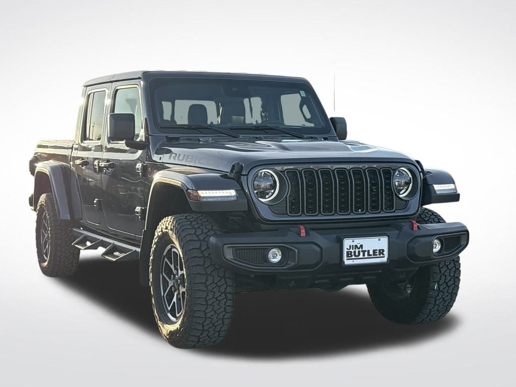 Used 2025 Jeep Gladiator Rubicon w/ Convenience Group image 9