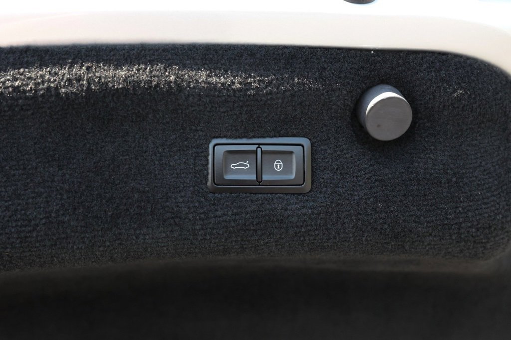 Used 2020 Bentley Continental GT image 30