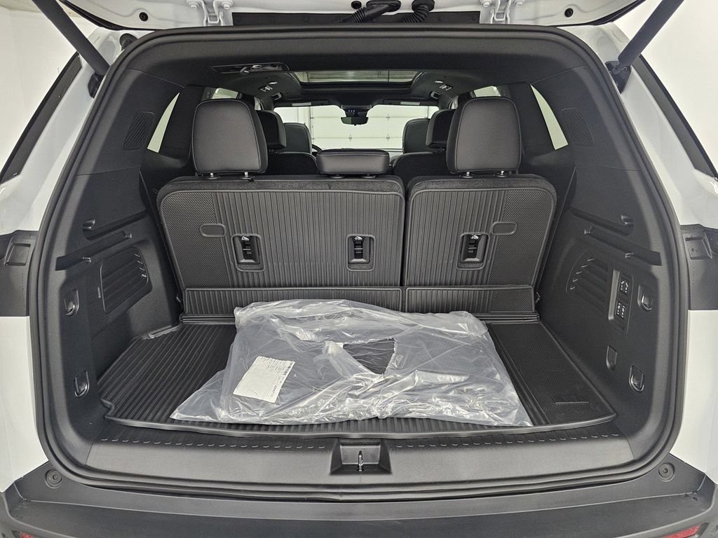 New 2027 Buick Enclave Preferred w/ Power Package AWD/4WD image 30