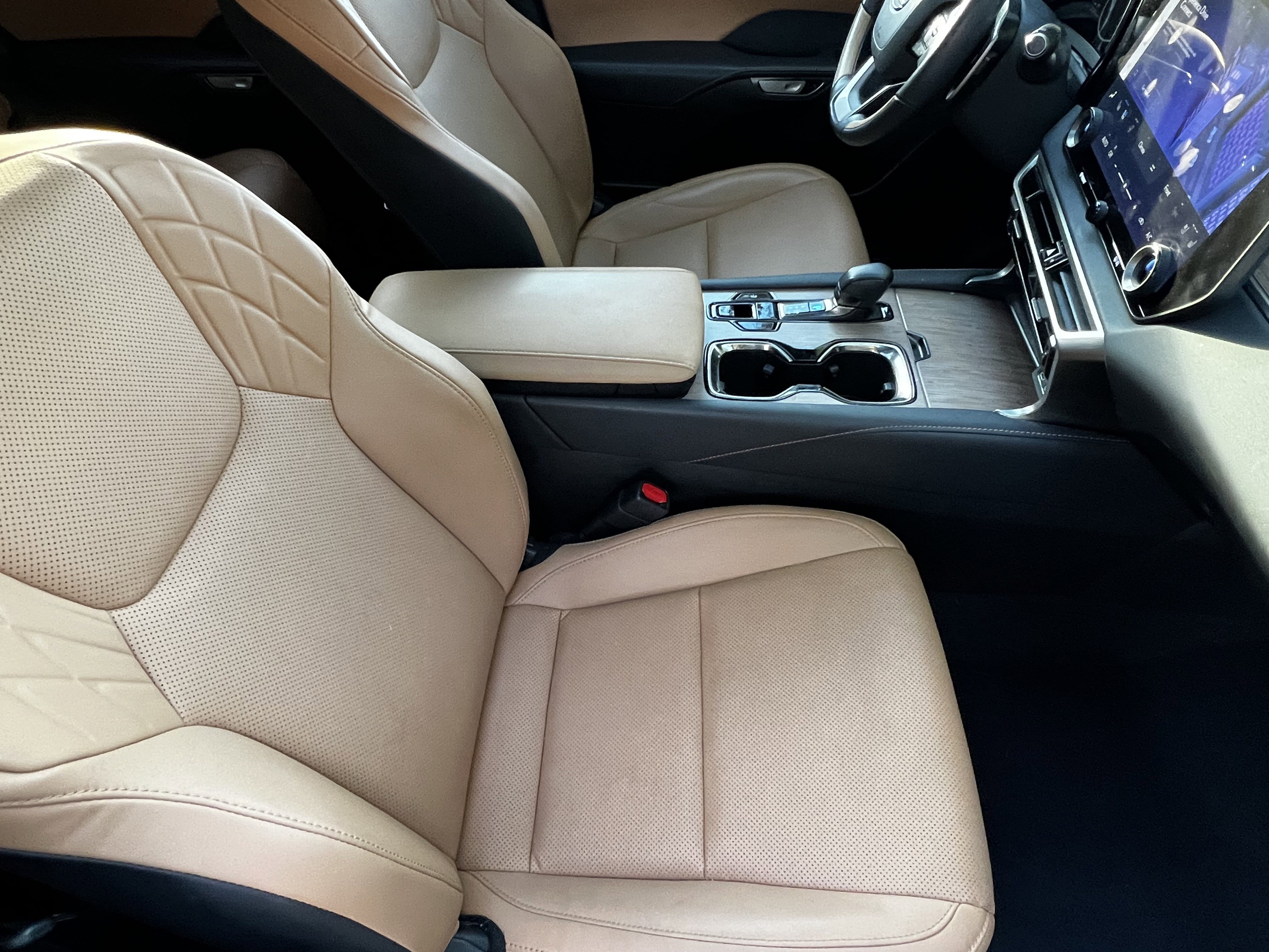 Used 2024 Lexus RX 350 Premium w/ Accessory Package (Z1) FWD image 42