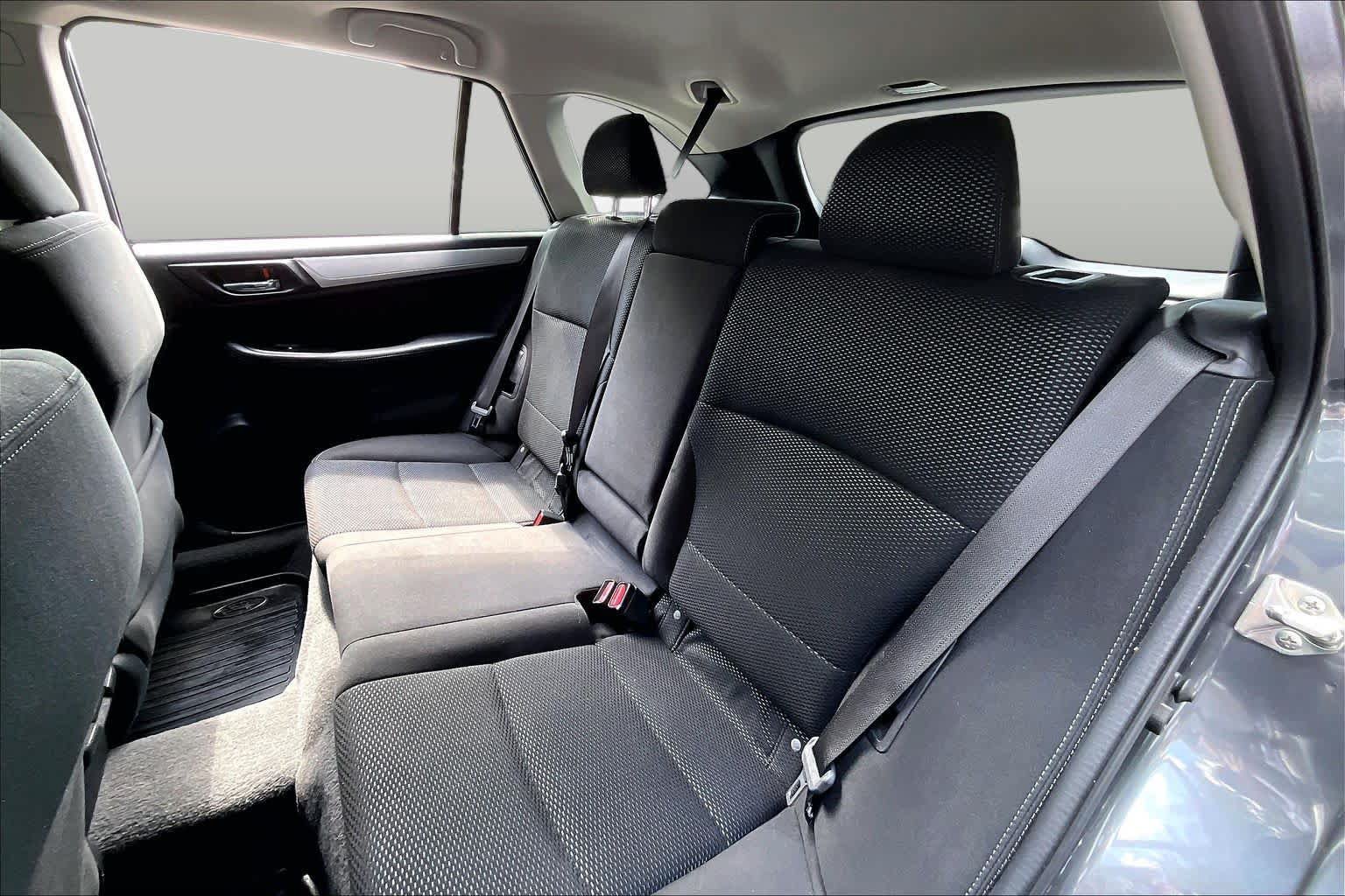 Used 2018 Subaru Outback 2.5i Premium AWD/4WD image 20