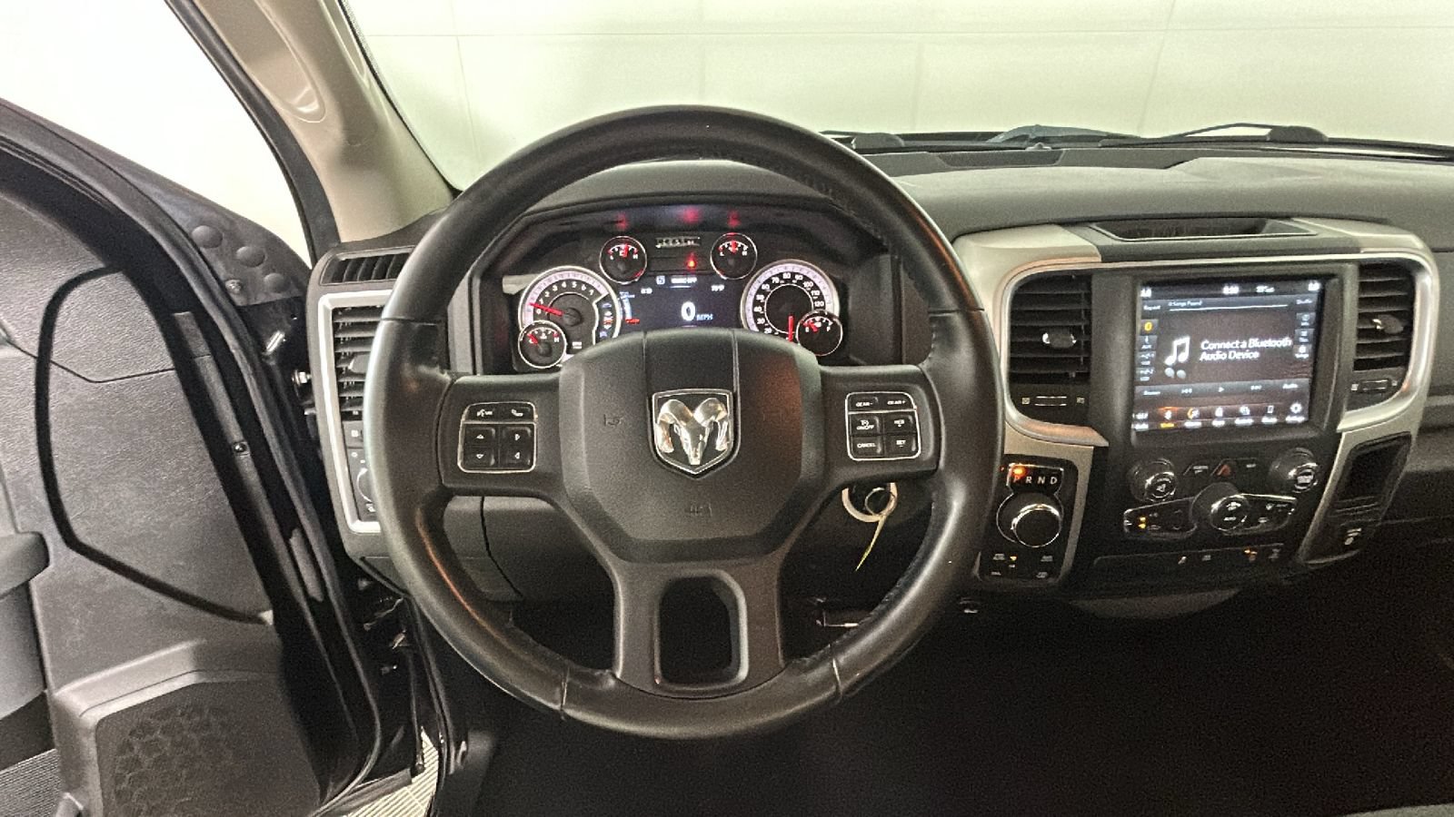 Used 2019 RAM 1500 Big Horn AWD/4WD image 17
