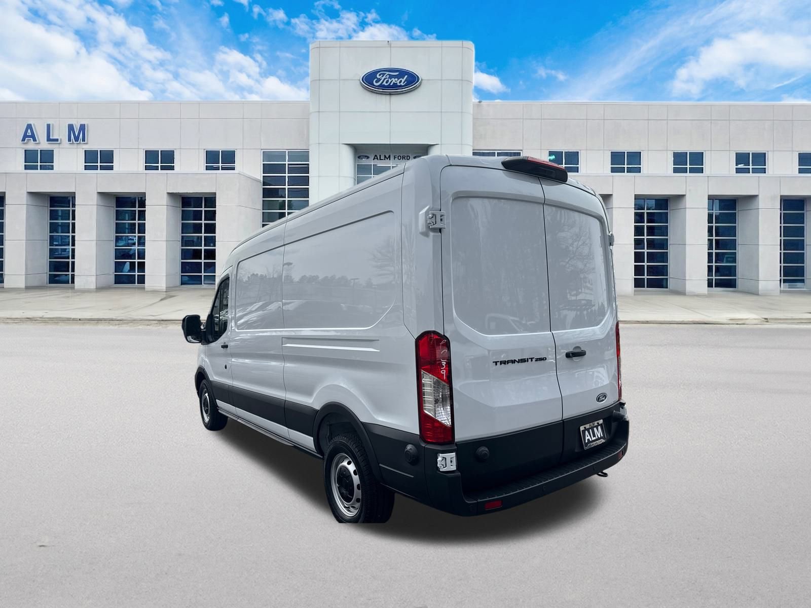 New 2026 Ford Transit 250 148 Medium Roof w/ Load Area Protection Package RWD image 8