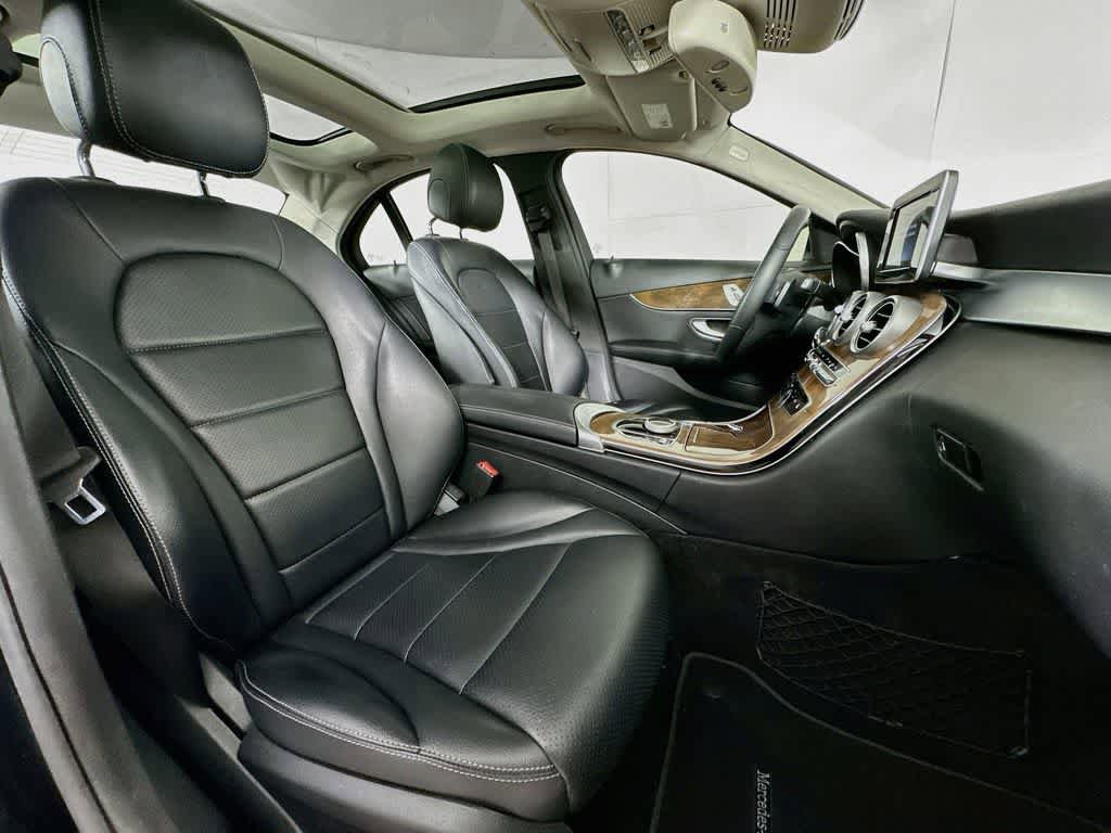 Used 2017 Mercedes-Benz C 300 Sedan image 14