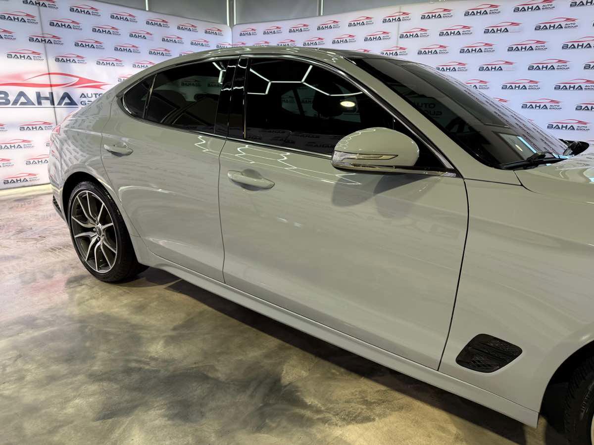 Used 2022 Genesis G70 2.0T w/ Prestige Package image 10