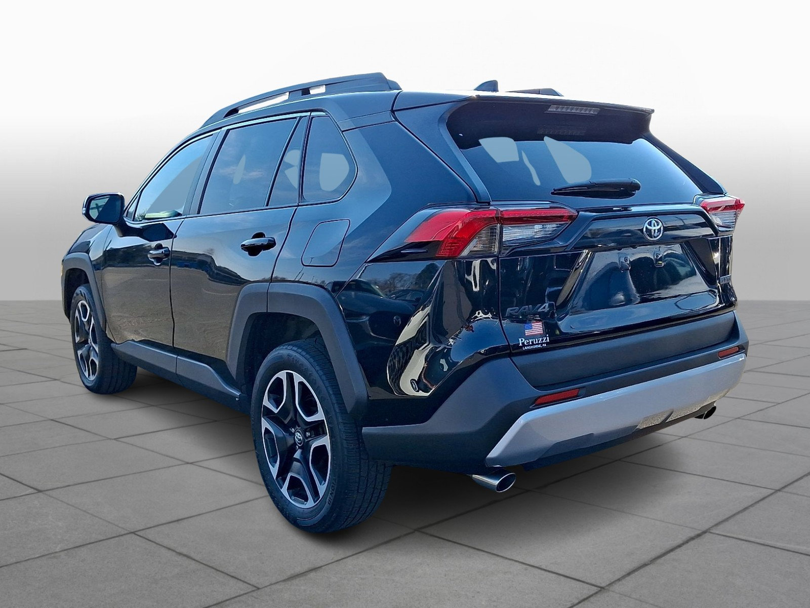 Used 2021 Toyota RAV4 Adventure AWD/4WD image 5