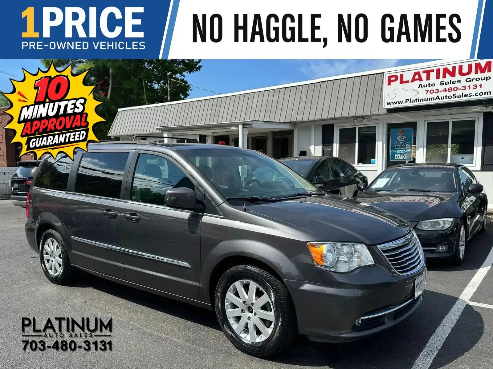 Used 2015 Chrysler Town & Country Touring FWD image 1