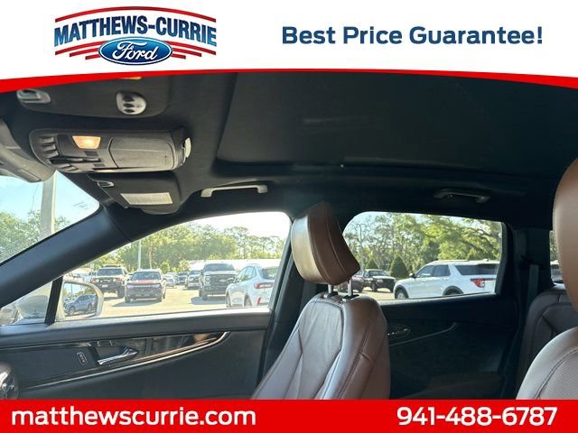 Used 2023 Lincoln Nautilus Reserve image 11