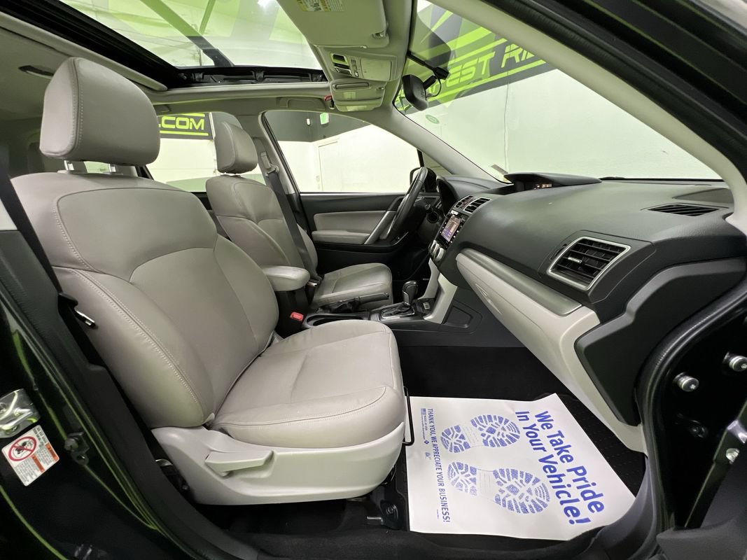 Used 2016 Subaru Forester 2.5i Touring w/ Protection Package #2 AWD/4WD image 29
