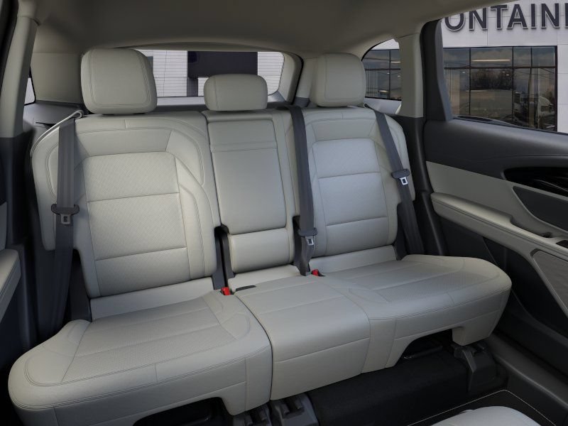 New 2026 Lincoln Nautilus Premier AWD/4WD image 31