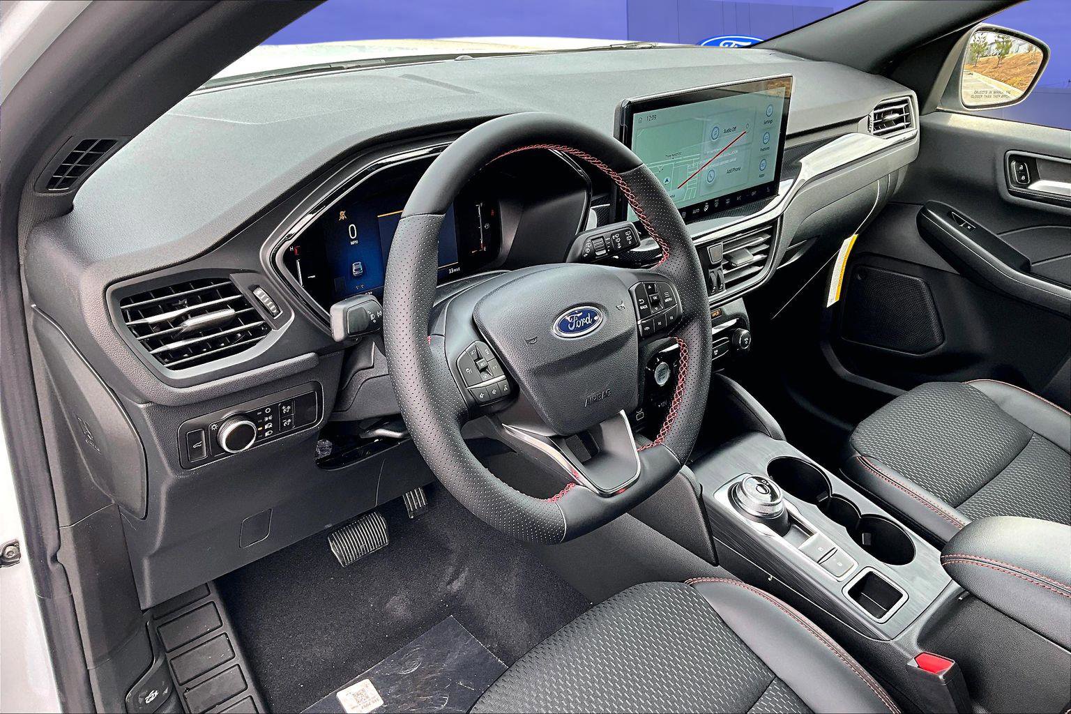 New 2026 Ford Escape ST-Line w/ Tech Pack #1 AWD/4WD image 6