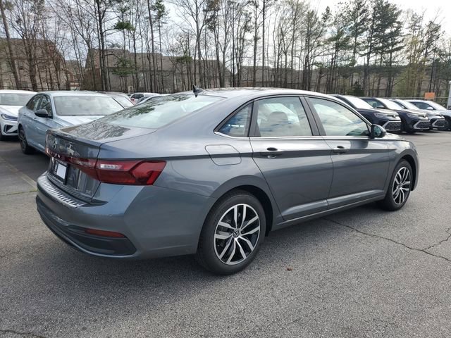 New 2026 Volkswagen Jetta SE FWD image 4