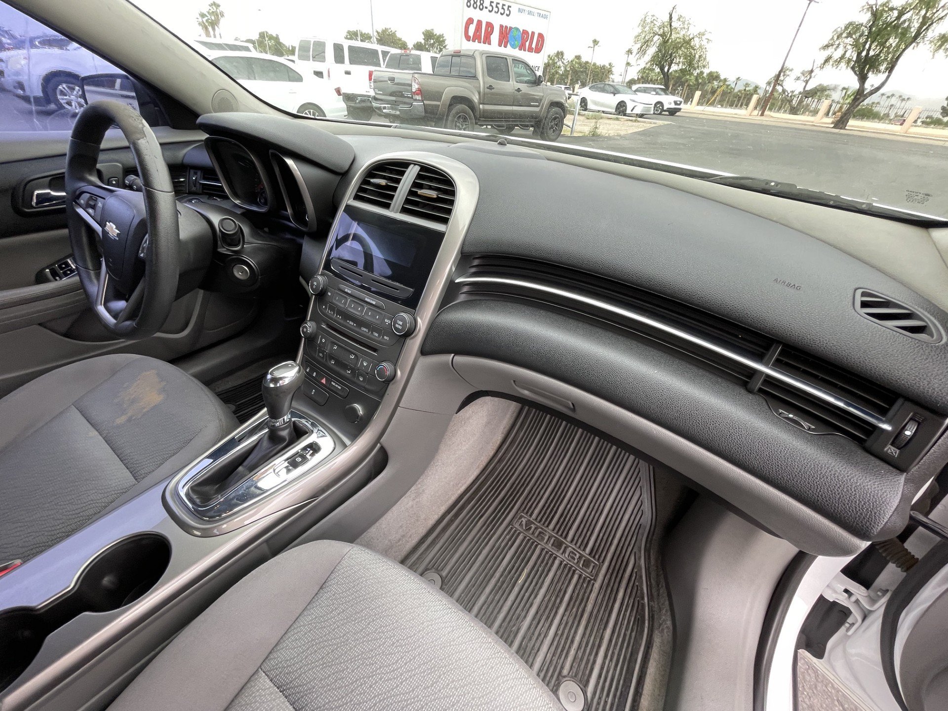 Used 2013 Chevrolet Malibu LS FWD image 19