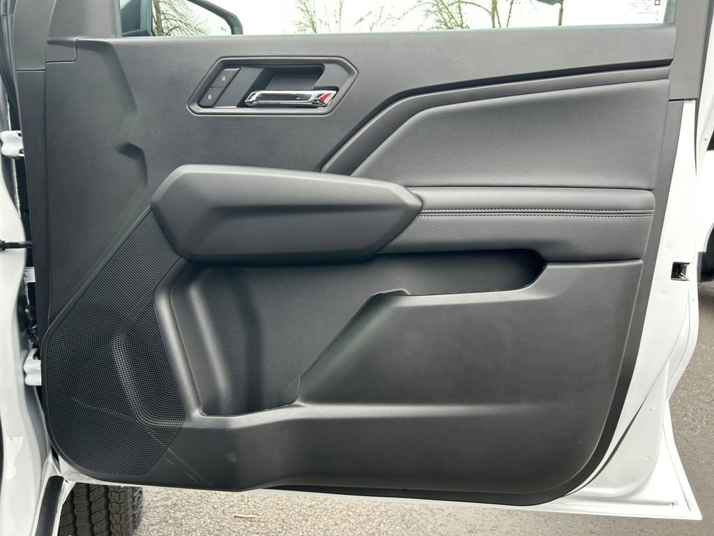 Used 2025 GMC Canyon Elevation w/ Convenience Package image 25