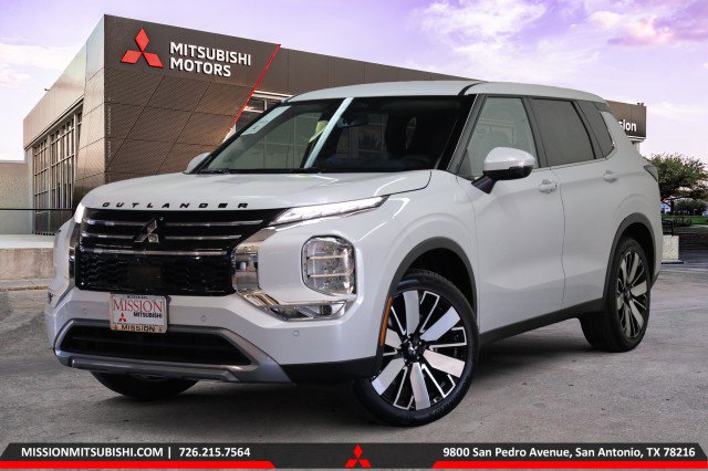 New 2025 Mitsubishi Outlander SE