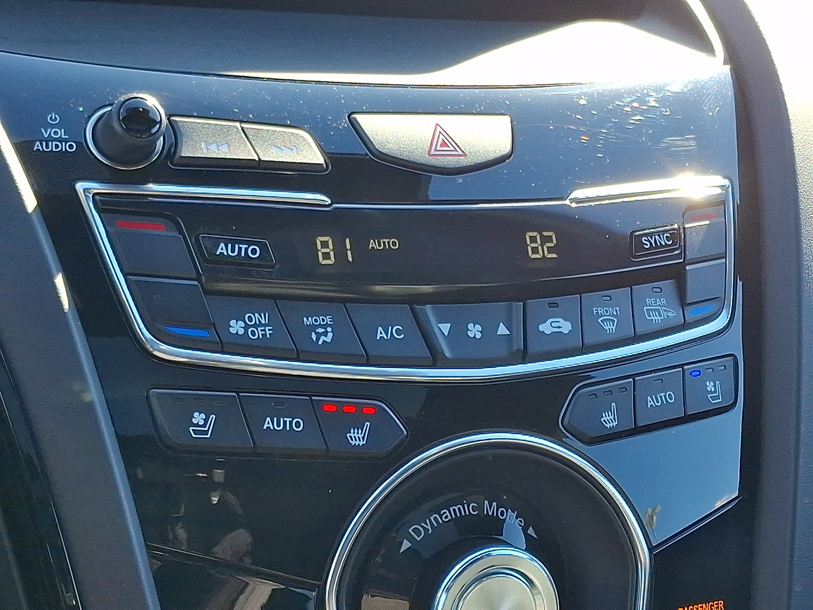 Used 2024 Acura RDX A-Spec image 17