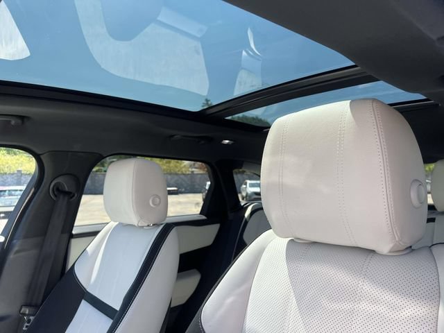 Used 2021 Land Rover Range Rover Velar R-Dynamic S AWD/4WD image 22