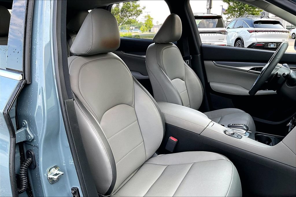Certified 2023 INFINITI QX50 Luxe FWD image 28