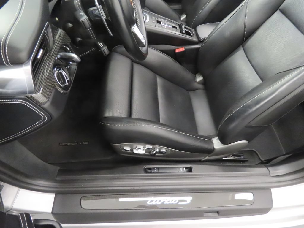 Certified 2019 Porsche 911 Turbo S AWD/4WD image 46