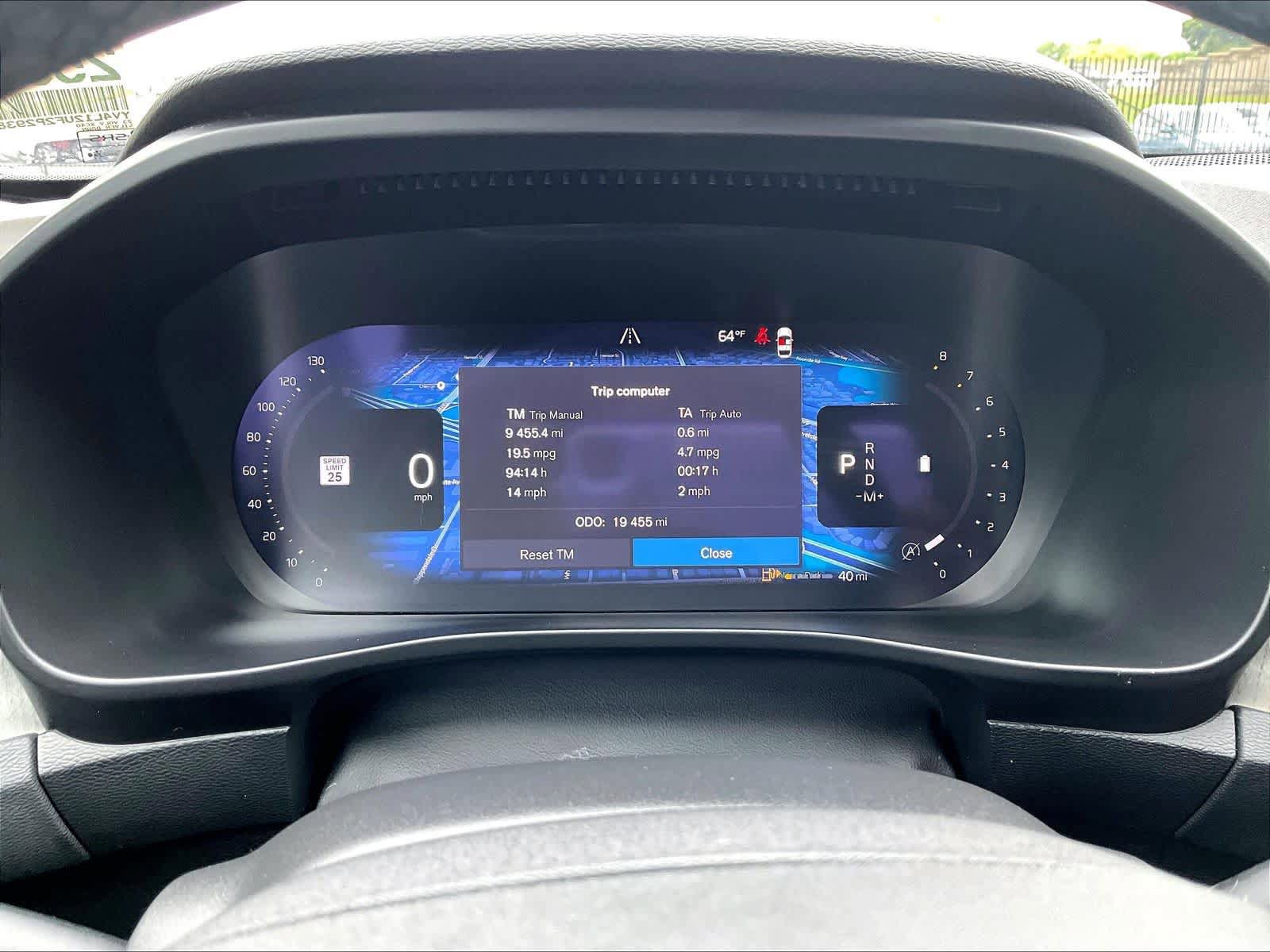 Used 2023 Volvo XC40 B5 Ultimate AWD/4WD image 23