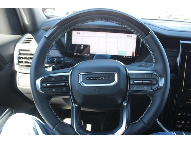 New 2026 GMC Acadia Denali w/ Super Cruise Package image 9