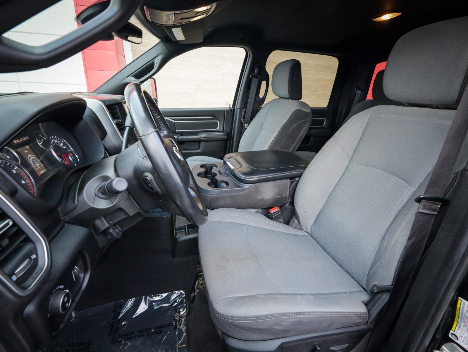 Used 2024 RAM 3500 Big Horn image 13